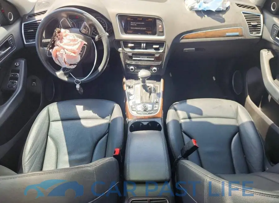 WA1L2AFP8HA084747# 8