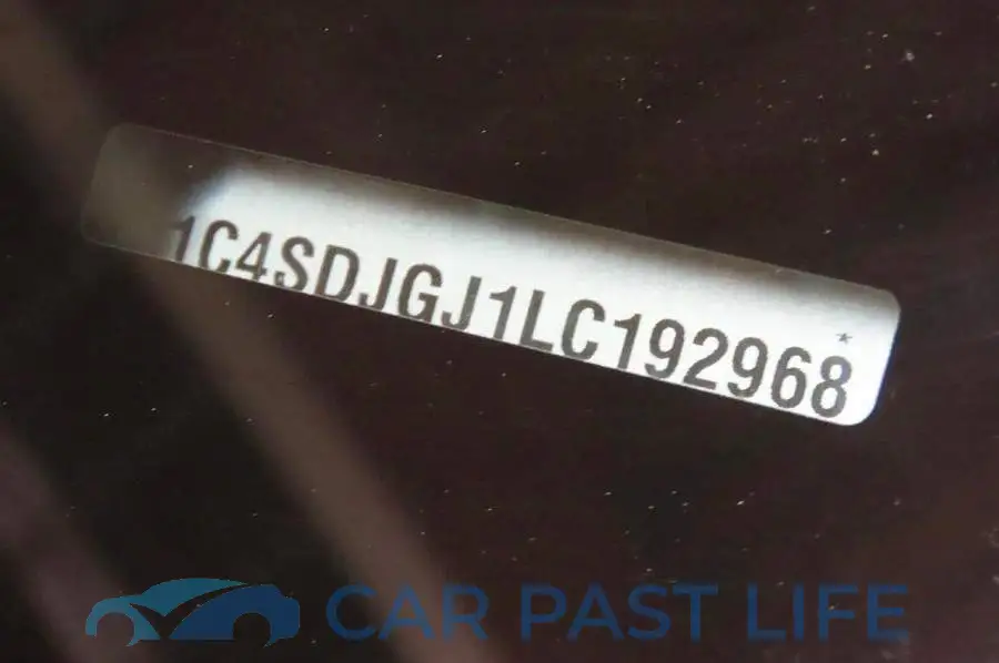 1C4SDJGJ1LC192968# 10