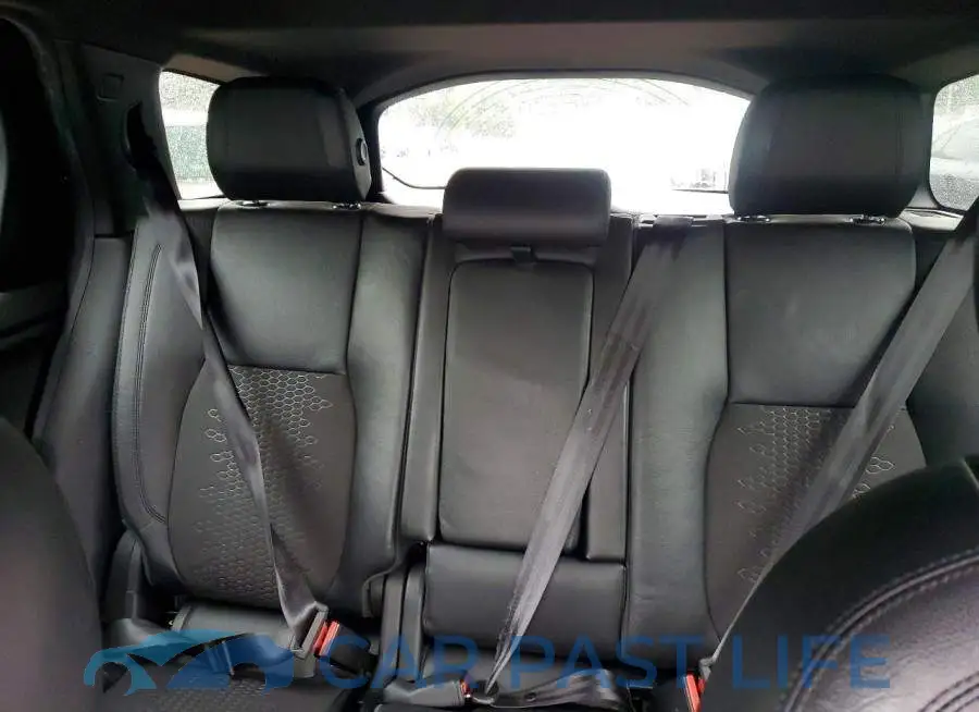 SALCP2RX8JH725815# 10