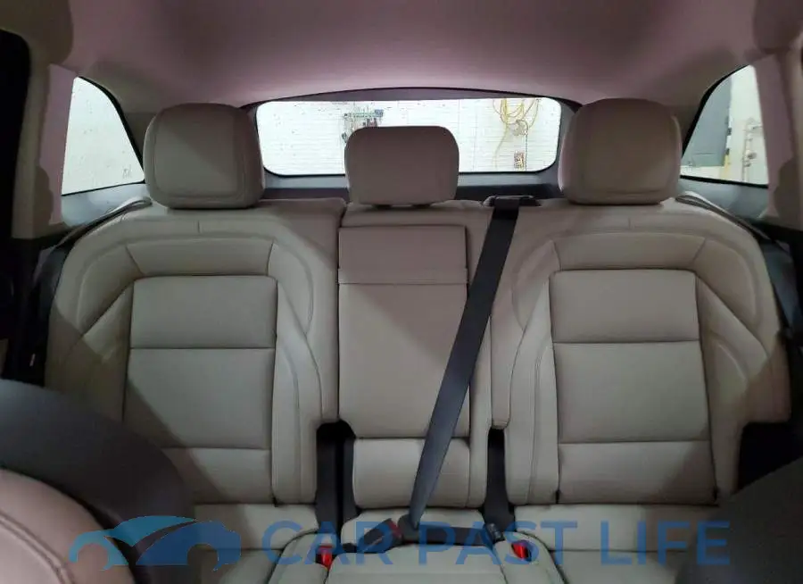 5LMPJ8J42SJ905258# 10