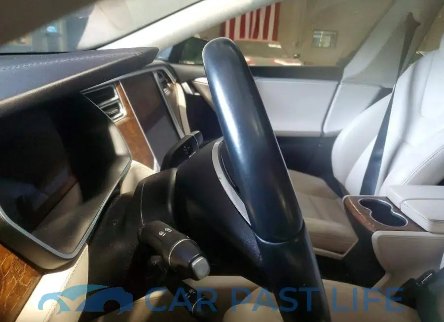 5YJSA1E26HF220049# 9