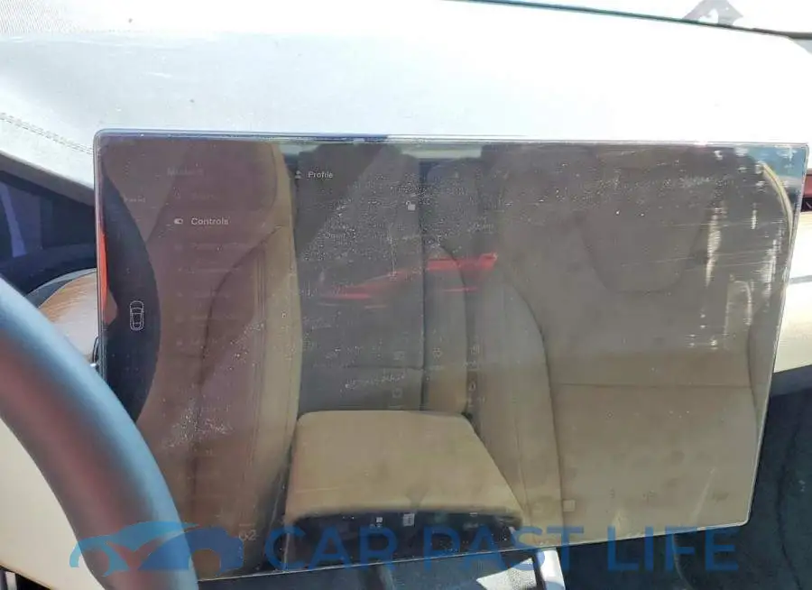 5YJSA1E52PF528859# 9