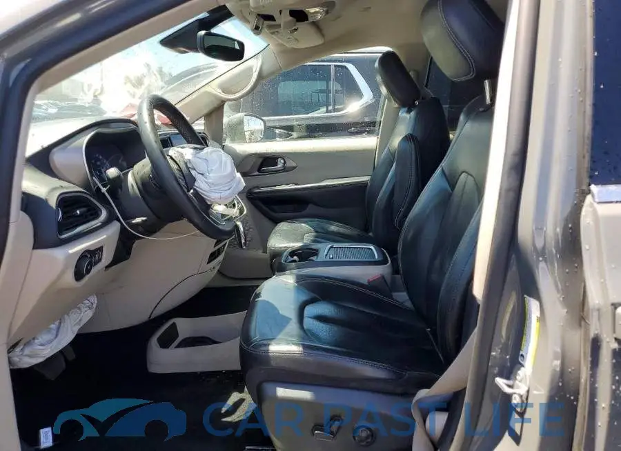 2C4RC1BG5NR218267# 7