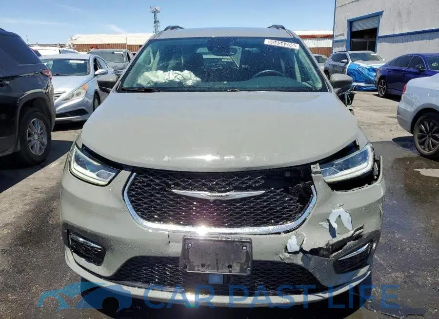 2C4RC1BG5NR218267# 5