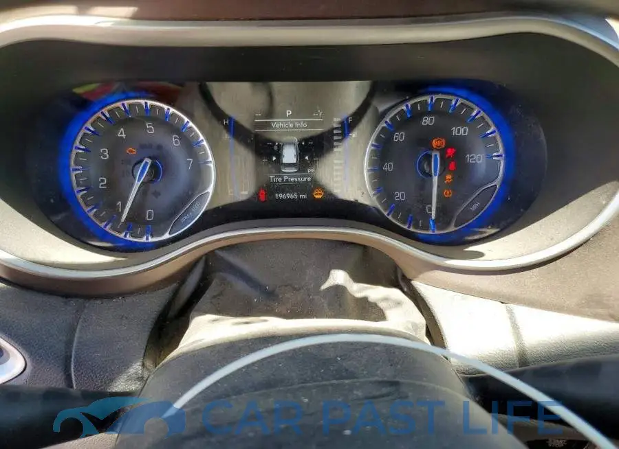 2C4RC1DG7LR264404# 9