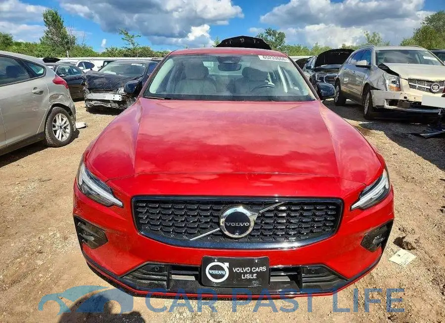 7JRL12TL5RG303938# 5