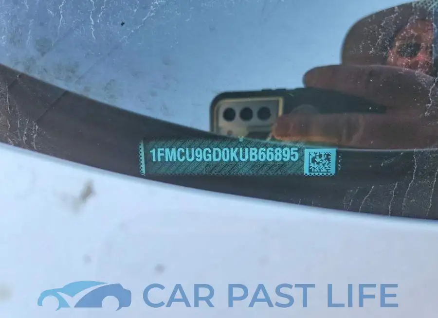 1FMCU9GD0KUB66895# 12