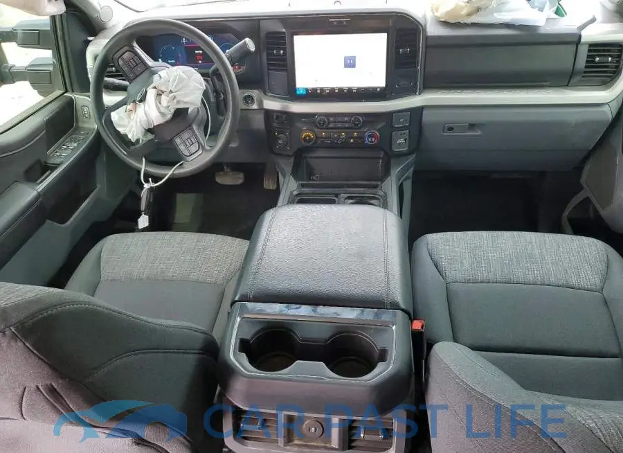 1FT8W3BM1TEC16112# 8