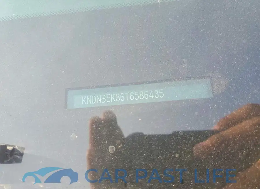 KNDNB5K36T6586435# 13