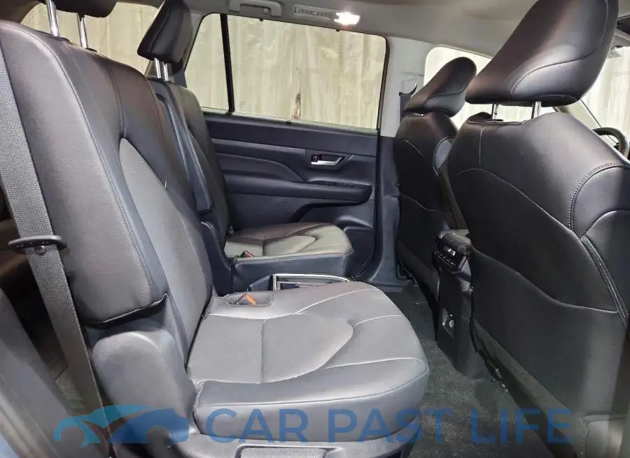 5TDAAAB55TS131099# 11