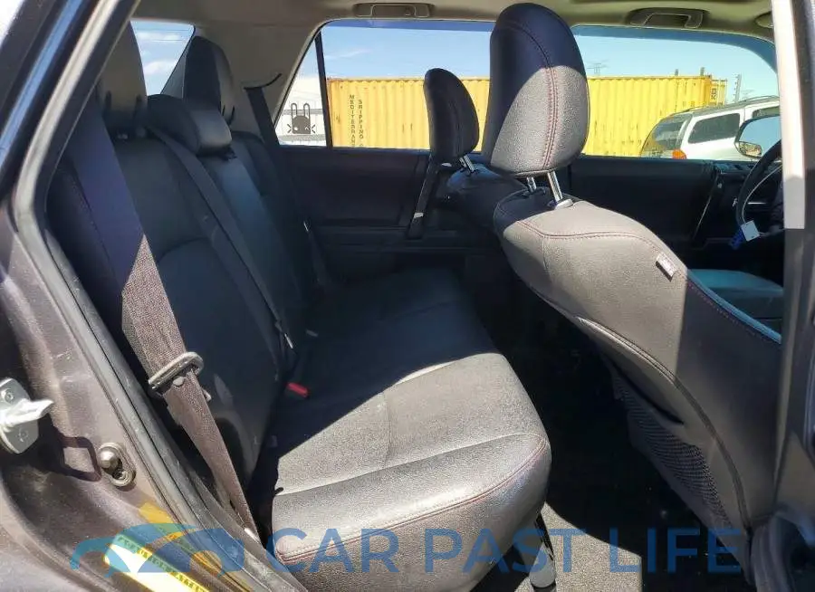 JTEBU5JR3L5761065# 10