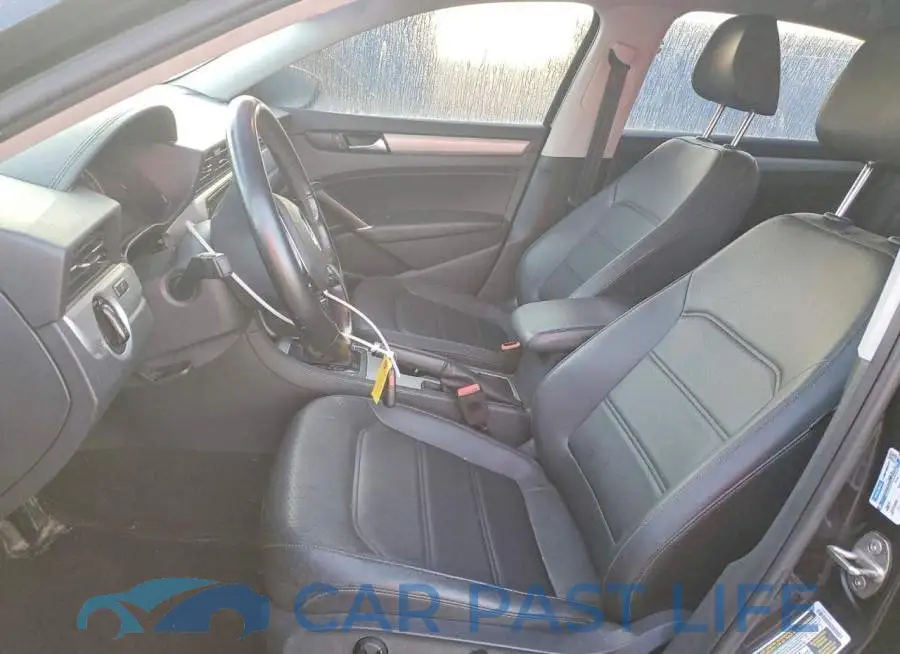 1VWSA7A33LC026325# 7