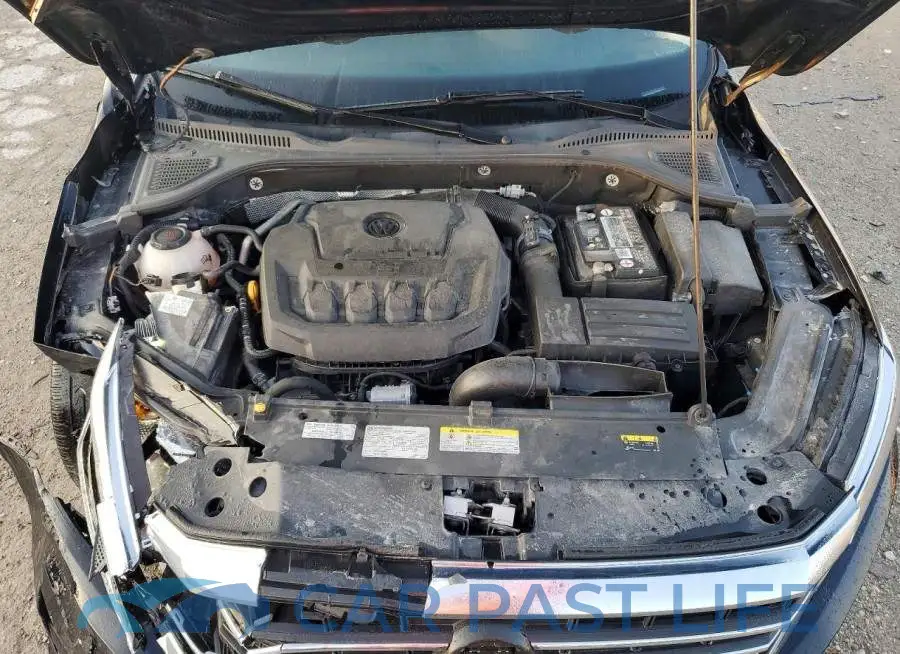 1VWSA7A33LC026325# 11