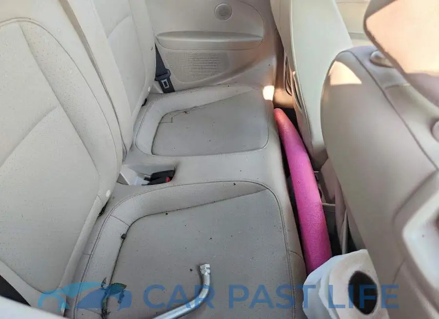 3VW5DAAT1KM509603# 10