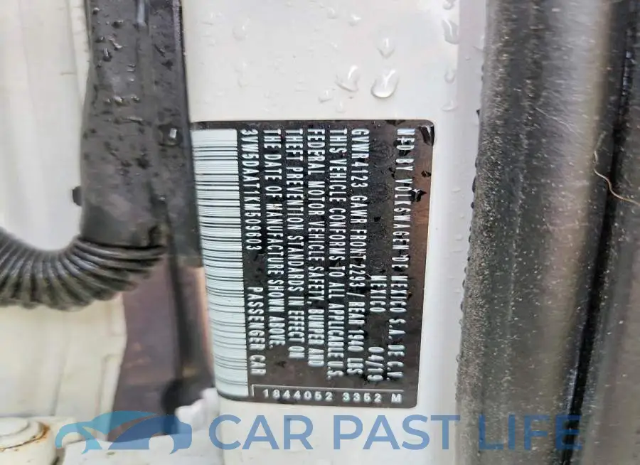 3VW5DAAT1KM509603# 12