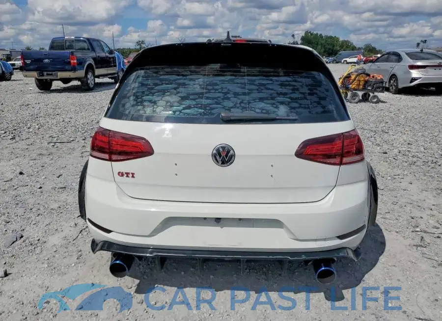 3VW5T7AU5MM008439# 6