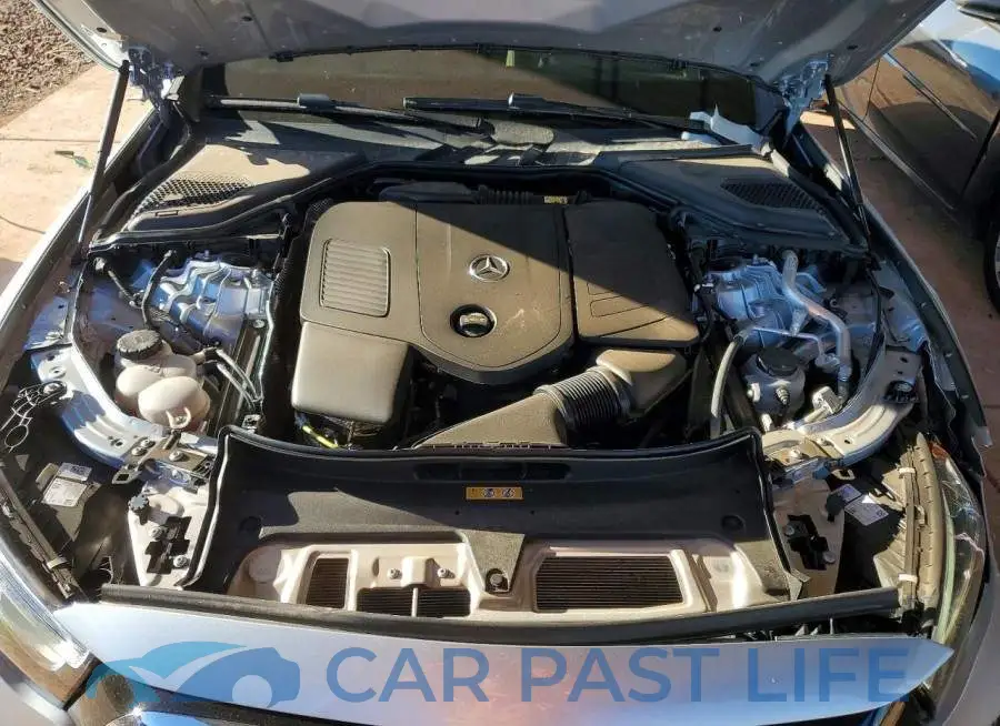 W1KLF4GB9TA205475# 11