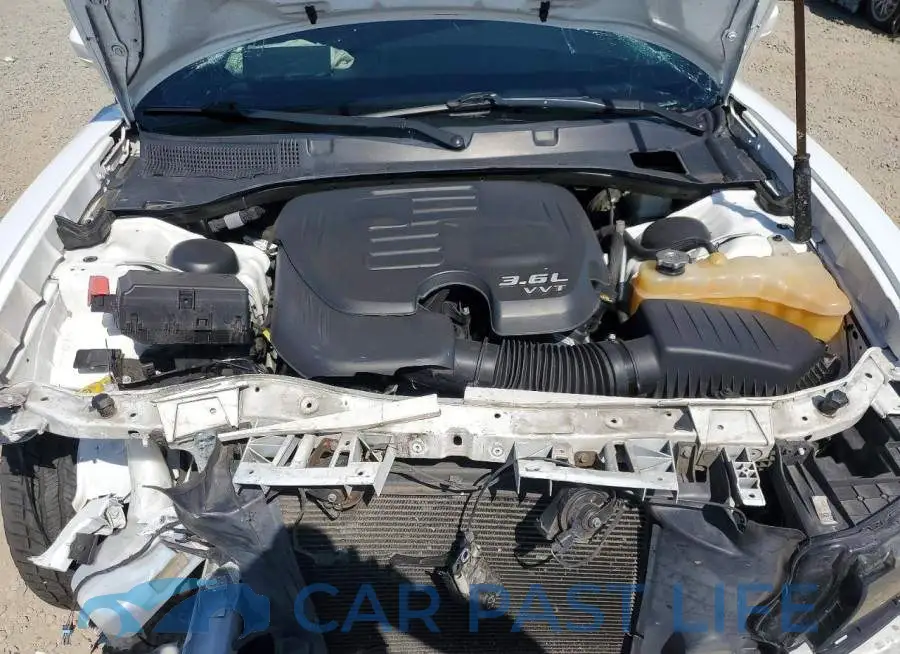2C3CDXBG5NH182712# 11
