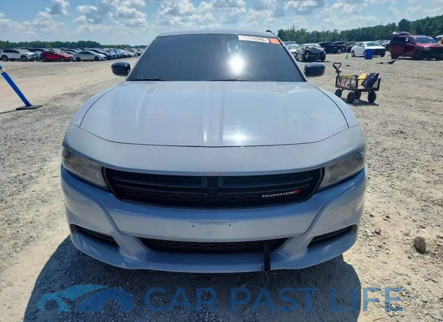 2C3CDXBG9NH182647# 5
