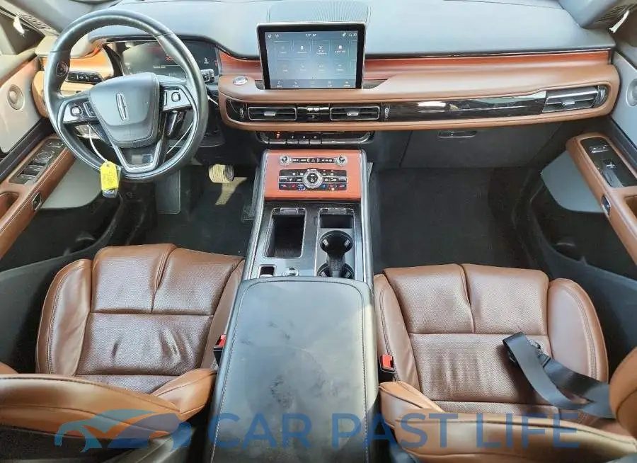 5LM5J7XC9PGL14915# 8