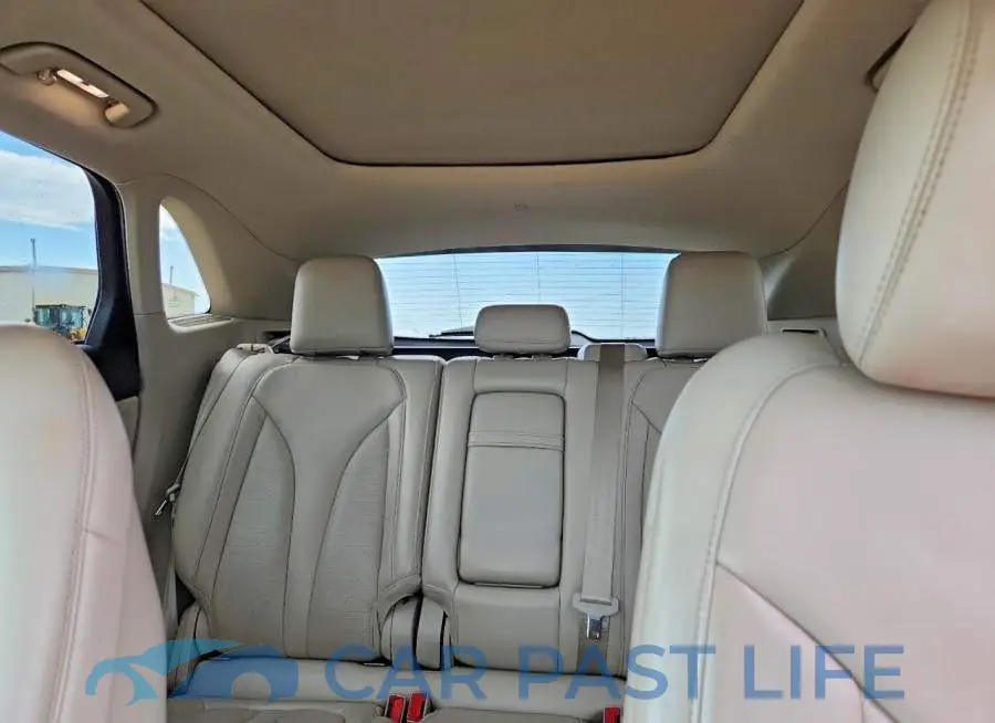 5LMCJ2C97KUL21604# 10