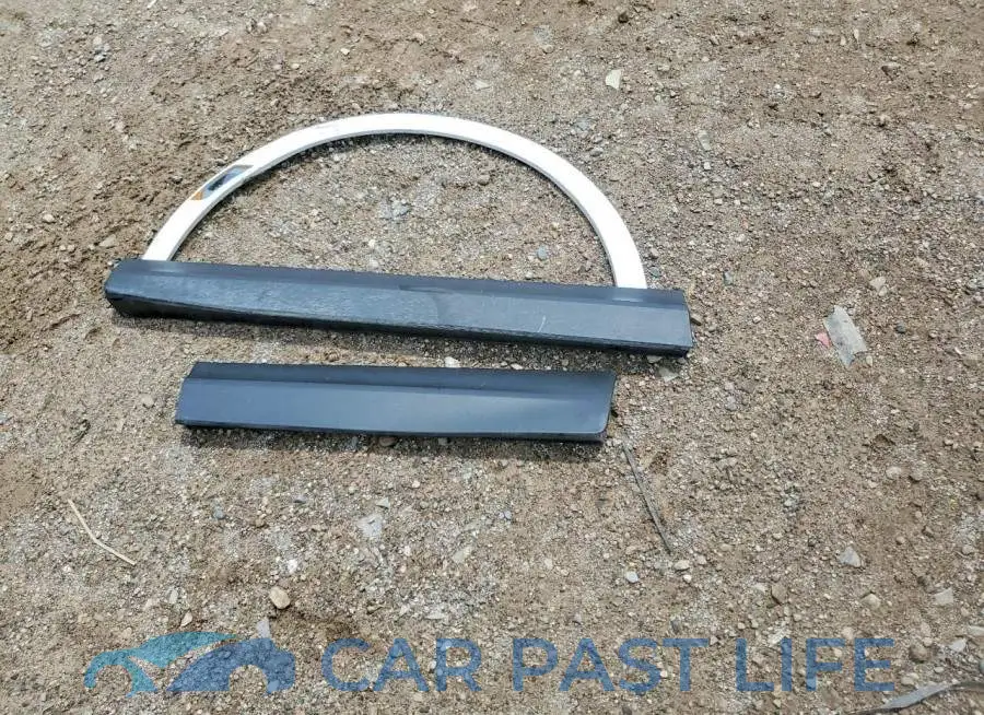1GYKNDRS7PZ170345# 13