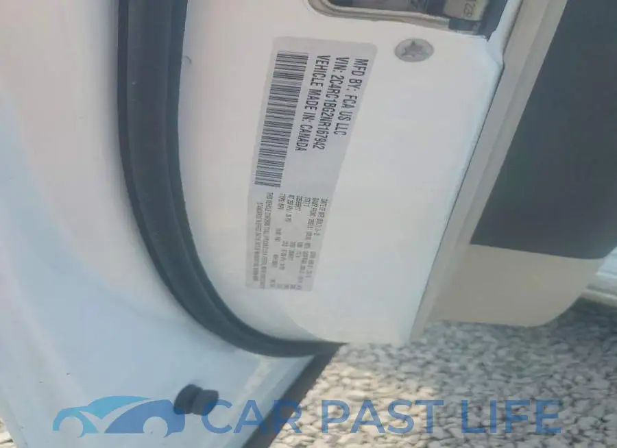 2C4RC1BG2NR167942# 12