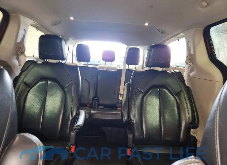2C4RC1BG9NR217915# 10
