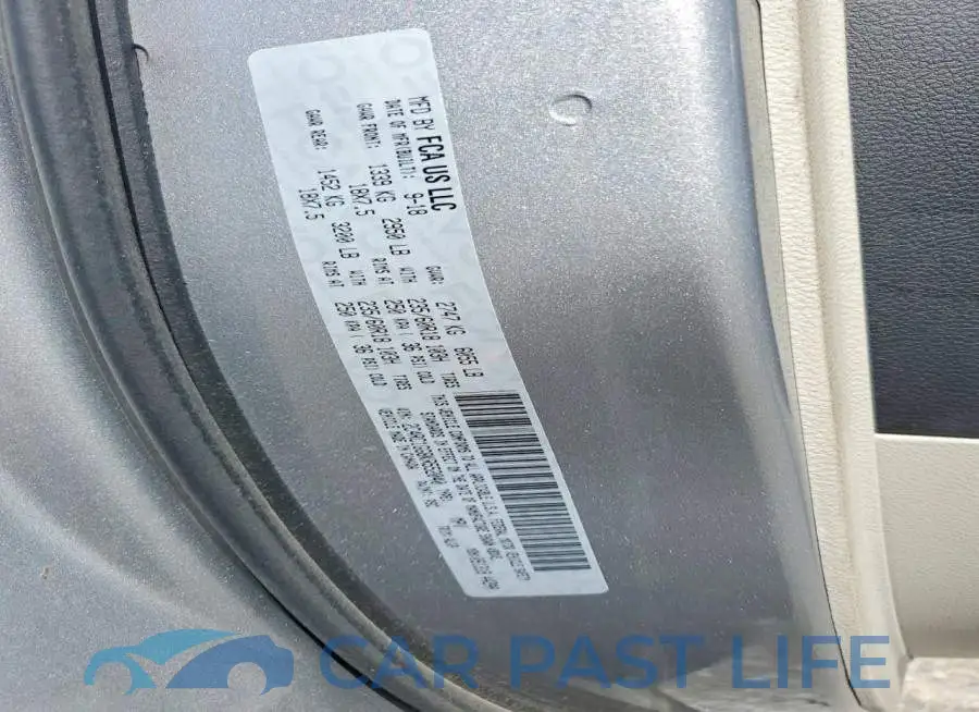 2C4RC1GG8KR552040# 13