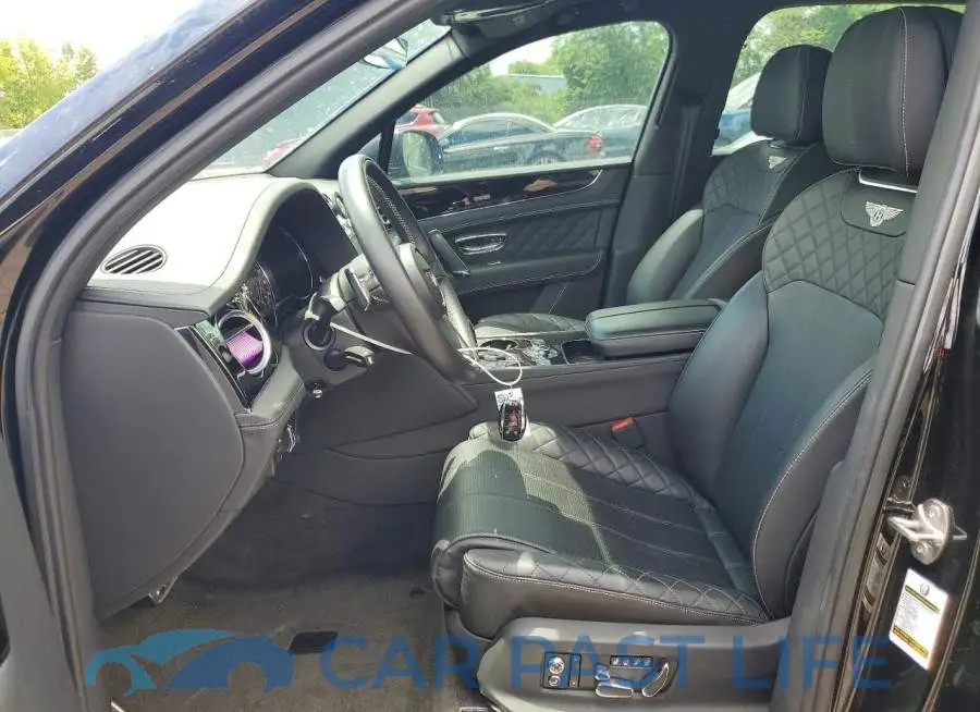 SJAAM2ZV8KC025637# 7