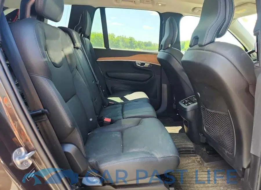 YV4062PE8R1192302# 11