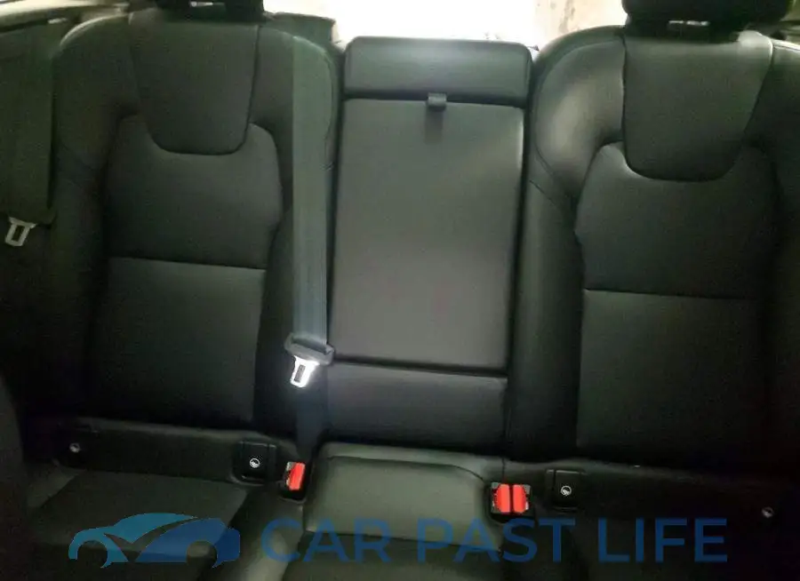 YV4L12RV6P1373503# 10