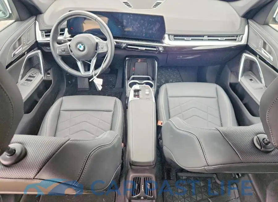 WBX73EF09T5569935# 8