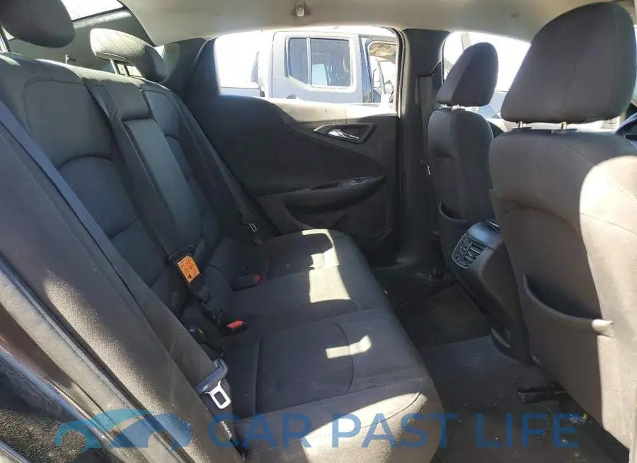 1G1ZD5ST6JF223795# 10