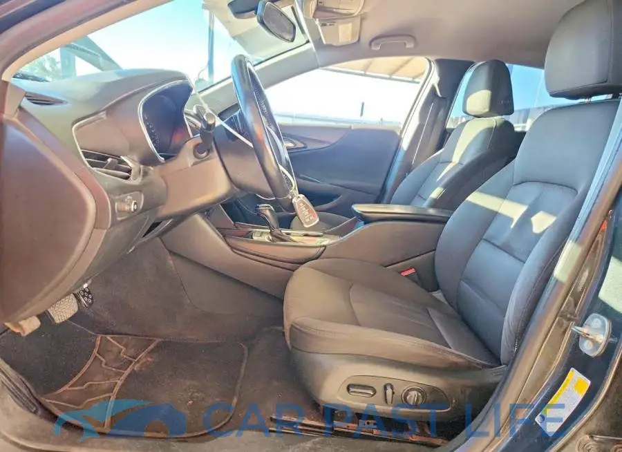 1G1ZD5ST7JF126203# 7