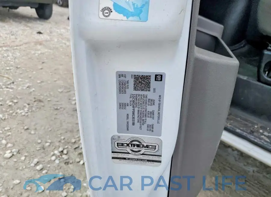 1GCWGAFP5M1303789# 14