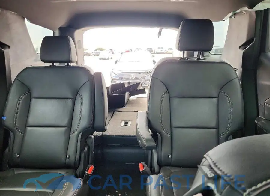 1GNERHKW4NJ125975# 10