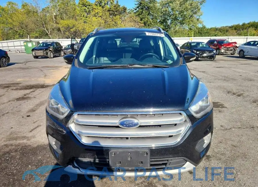 1FMCU9J93HUE52205# 5