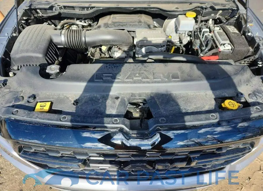 1C6SRFFT8RN212087# 11