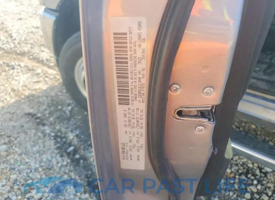 3C63RRGL8LG114004# 12