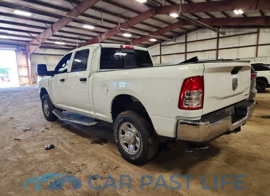 3C6UR5CJ3RG235422# 2