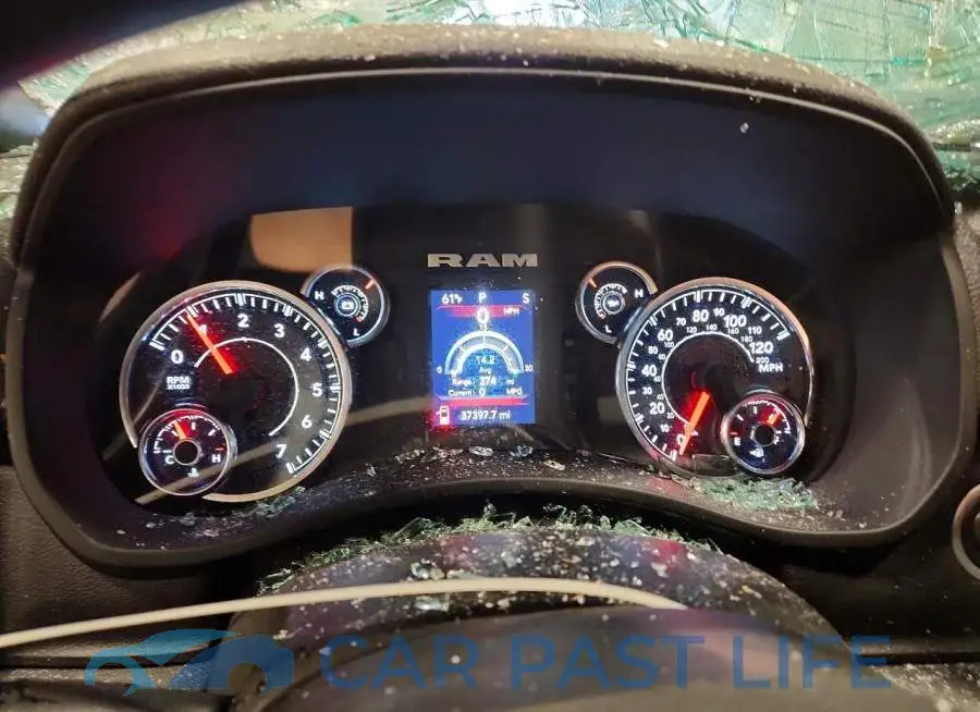 3C6UR5CJ3RG235422# 9
