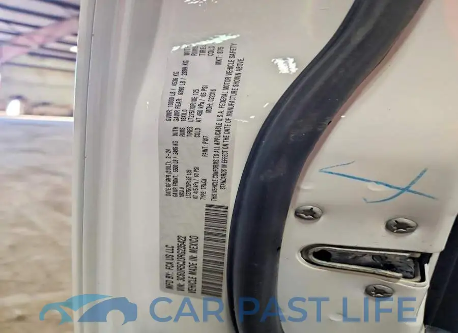 3C6UR5CJ3RG235422# 13