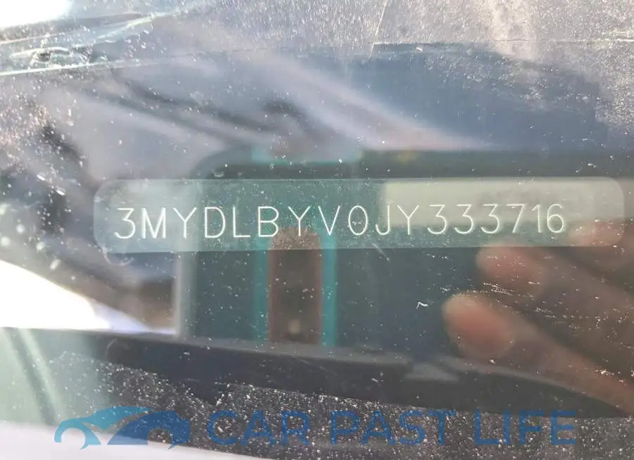 3MYDLBYV0JY333716# 12