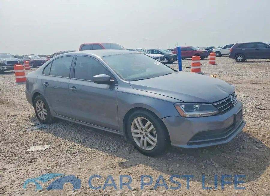 3VW2B7AJ8JM212739# 4