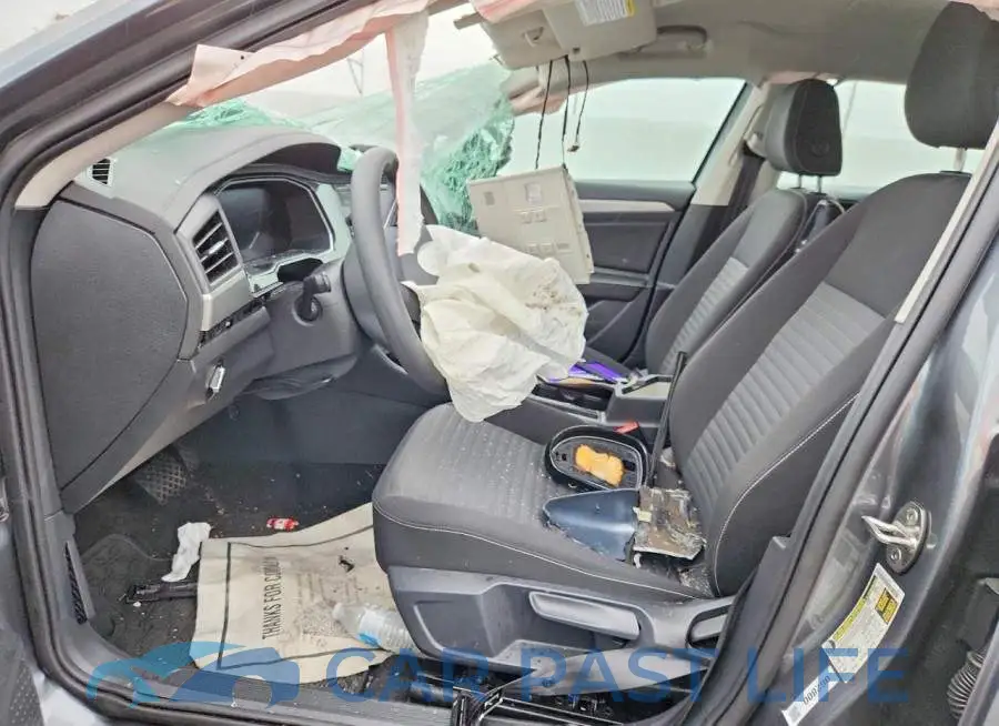 3VW5M7BU4PM055039# 7