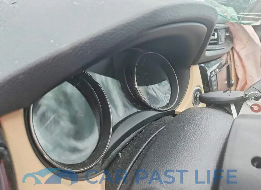 KNMAT2MT2JP532502# 9
