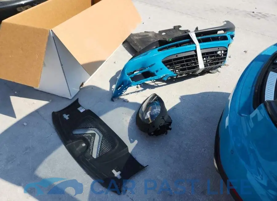 WP1AB2A59MLB33783# 13