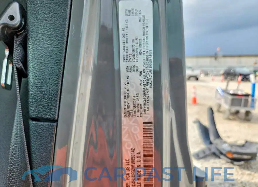 1C4HJXFG2MW650142# 13