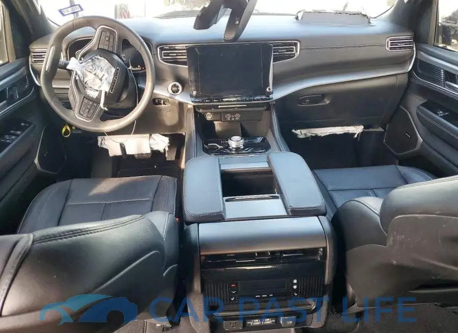 1C4SJVBP1PS559309# 8
